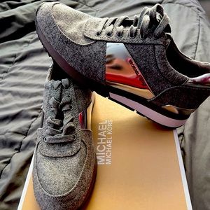 Michael Kors gray fashion sneakers size 8.5
